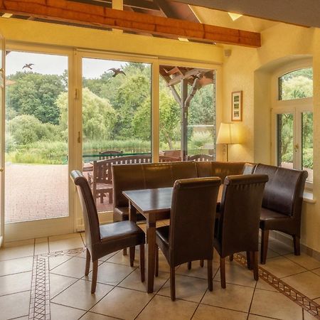 J1 Idyllisches Ferienhaus Mit Seeblick Julchendorf Ngoại thất bức ảnh