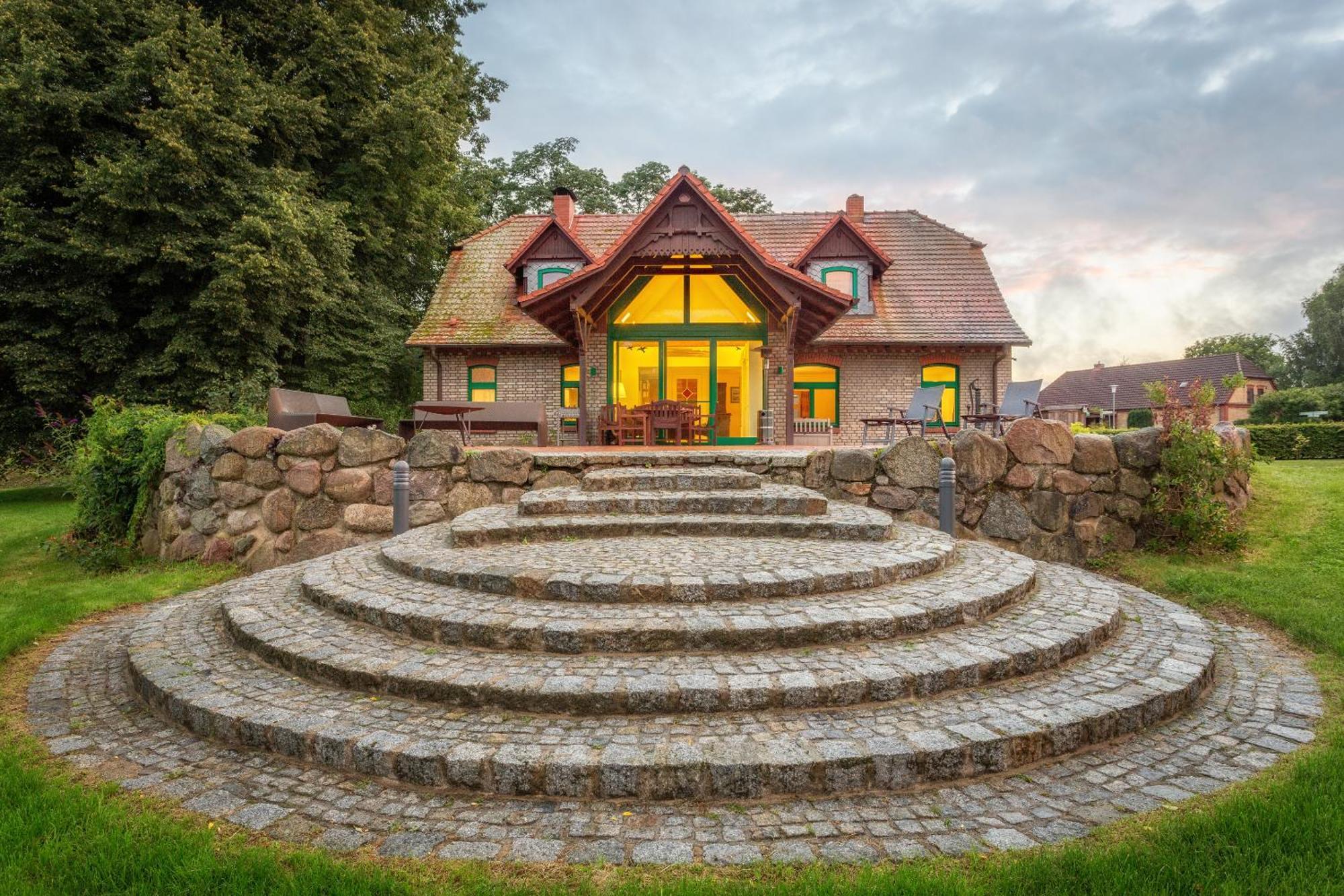 J1 Idyllisches Ferienhaus Mit Seeblick Julchendorf Ngoại thất bức ảnh