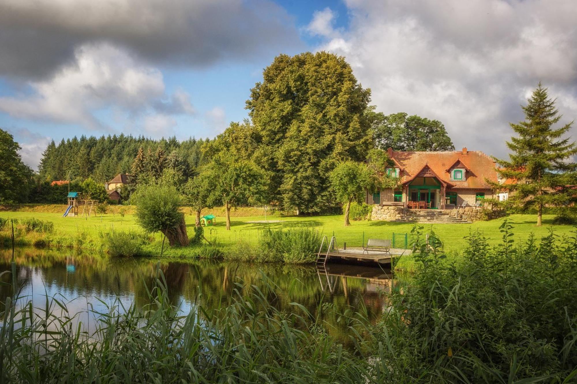 J1 Idyllisches Ferienhaus Mit Seeblick Julchendorf Ngoại thất bức ảnh