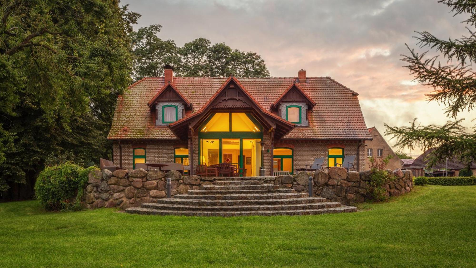 J1 Idyllisches Ferienhaus Mit Seeblick Julchendorf Ngoại thất bức ảnh
